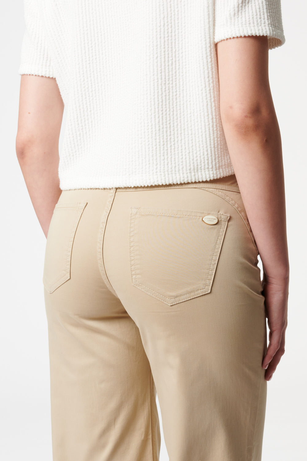 Clara FLARED Buchenbeige