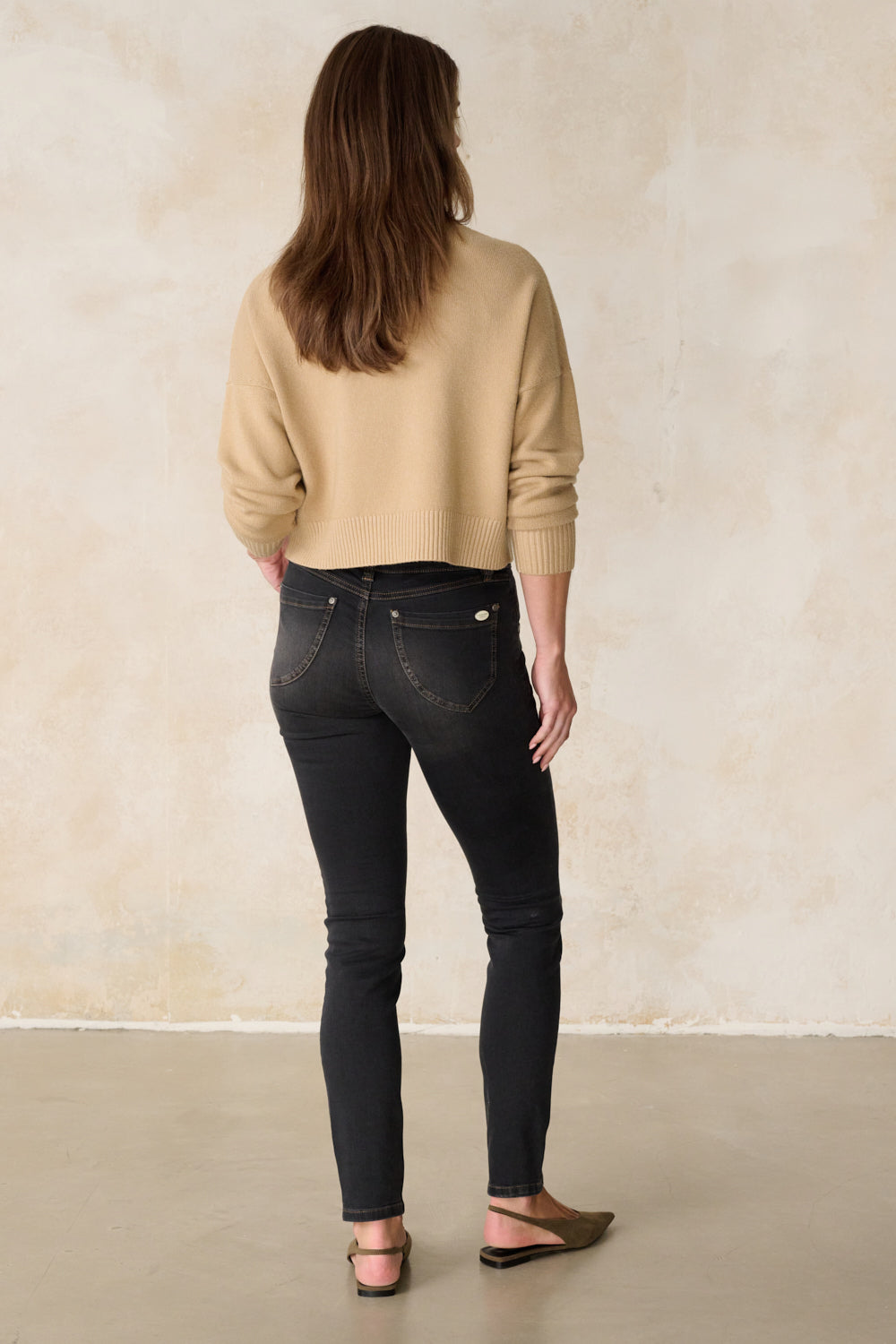 Merle Slim Fit Jeans – Granitgrau & Soft Denim, mittlere Leibhöhe