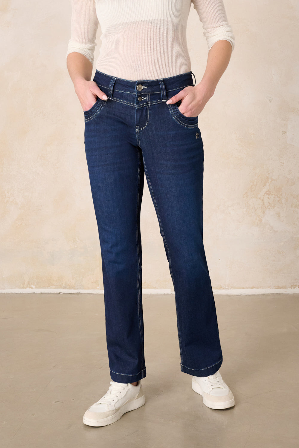 Merle Straight Leg Jeans – Atlantikblau & kühlender Denim, mittlere Leibhöhe