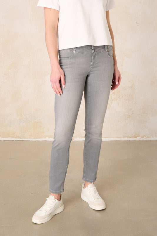 Merle Slim Fit Jeans – Steingrau & Soft Denim, mittlere Leibhöhe