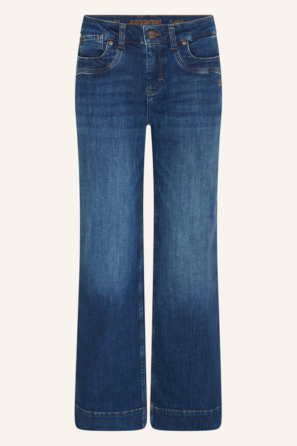 Clara – Flared Jeans in Donaublau