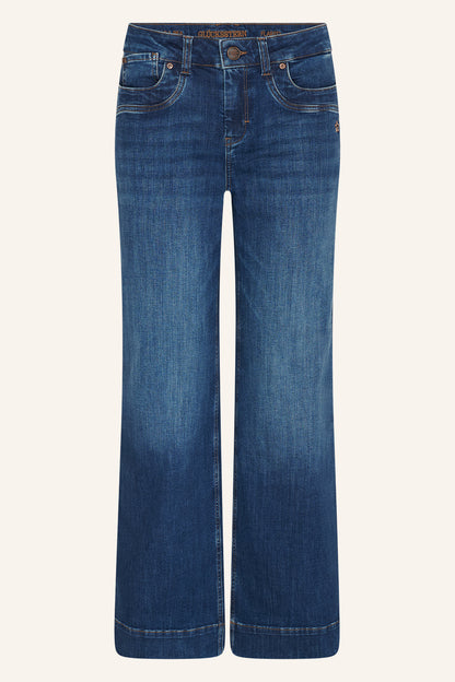 Clara – Flared Jeans in Donaublau mit hoher Leibhöhe