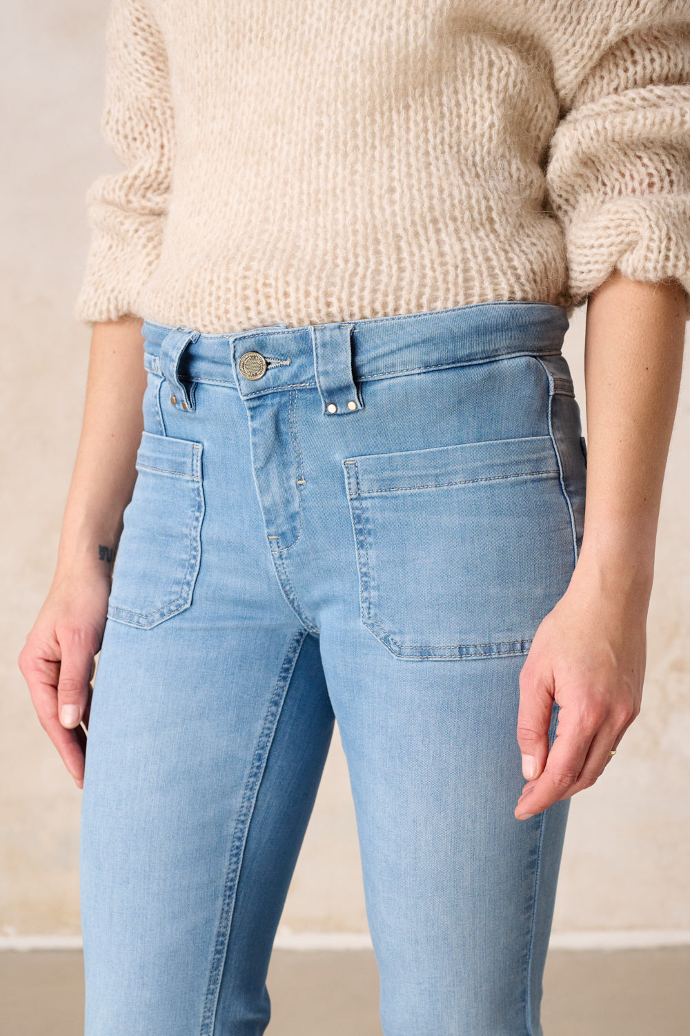 Melina - Bootcut Jeans – Holunderblau