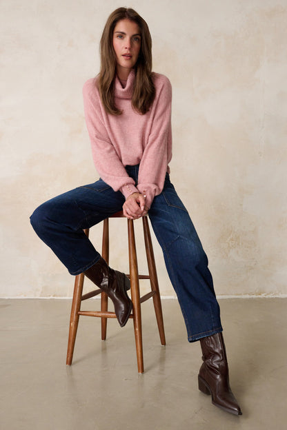 Serena – Barrel Jeans in Rheinblau mit hoher Leibhöhe