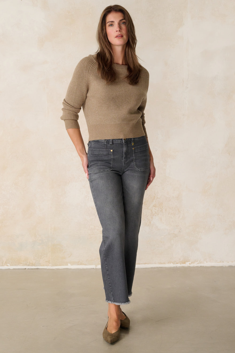 Clara - Flared Leg Jeans – Stahlgrau (verkürzt)