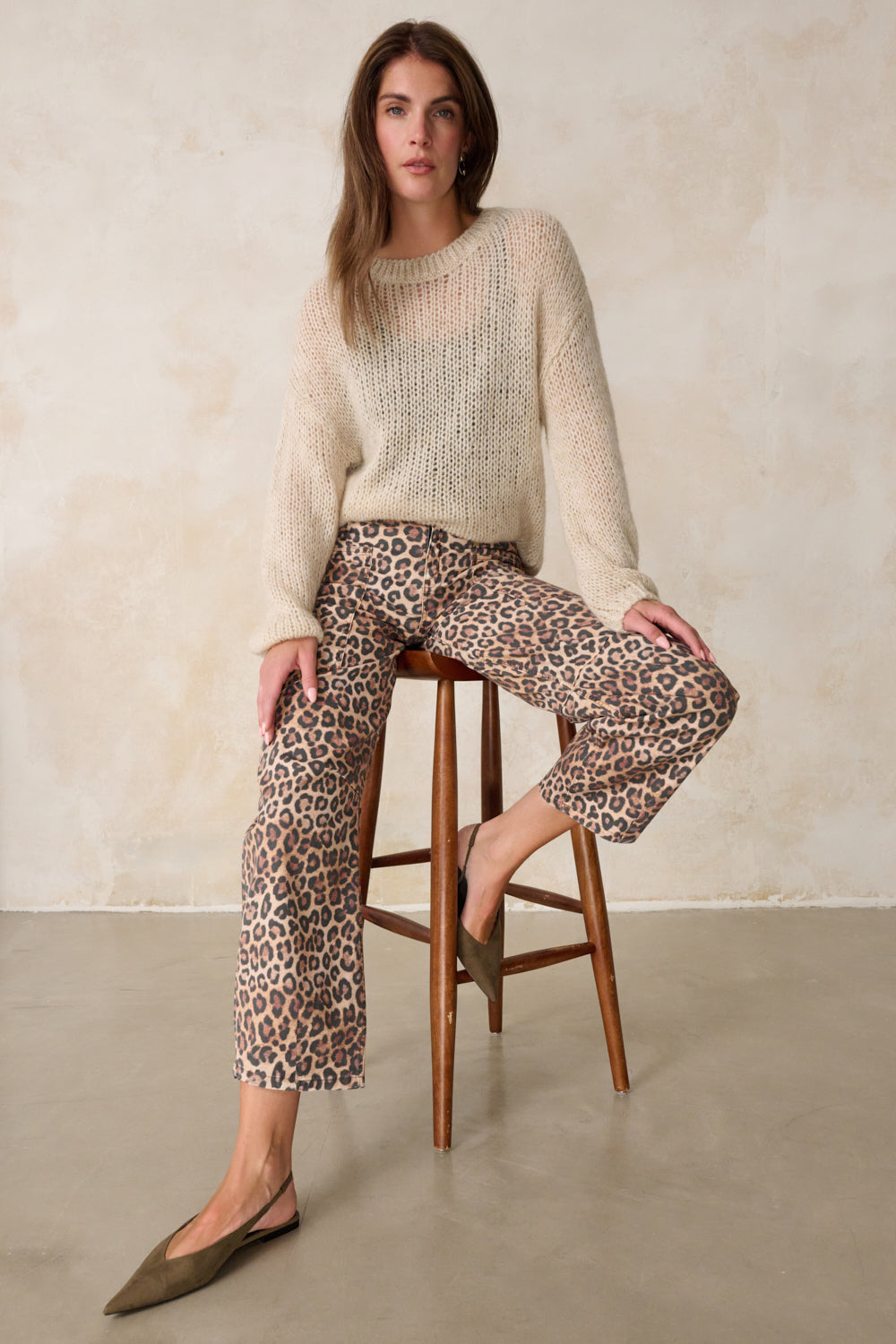 Serena – Barrel Jeans in Leobeige mit hoher Leibhöhe